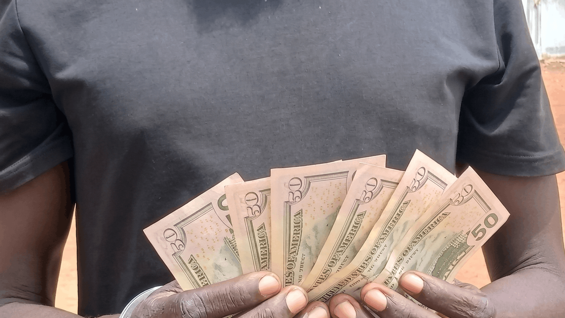 Aweil police detain man over alleged counterfeit U.S. dollar operation
